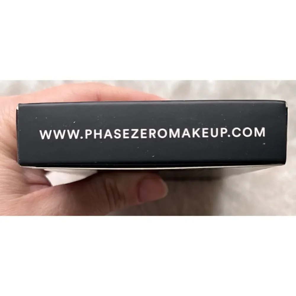 NIB Phase Zero The Necessities Eyeshadow Palette
